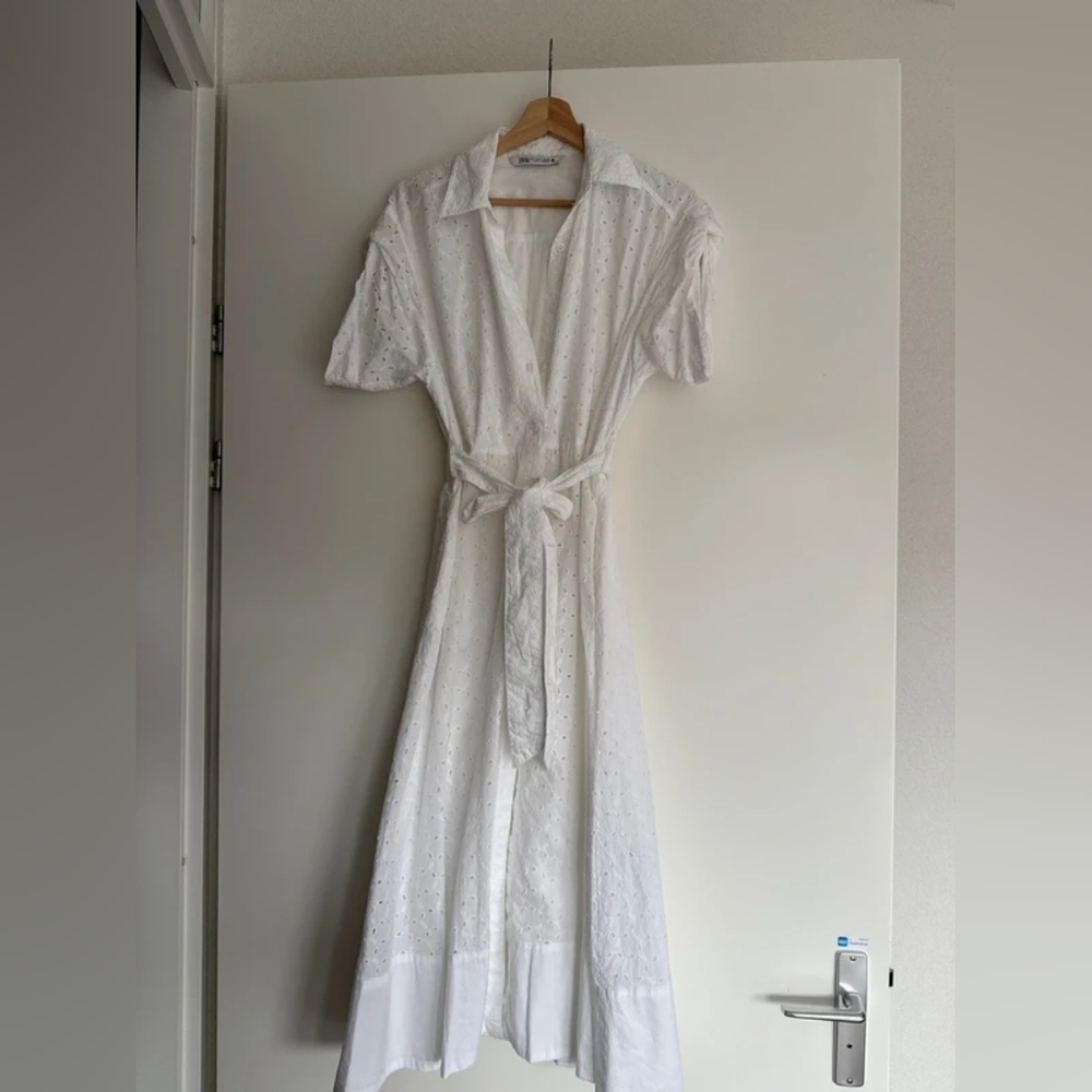 Zara White Maxi Dress with Belt